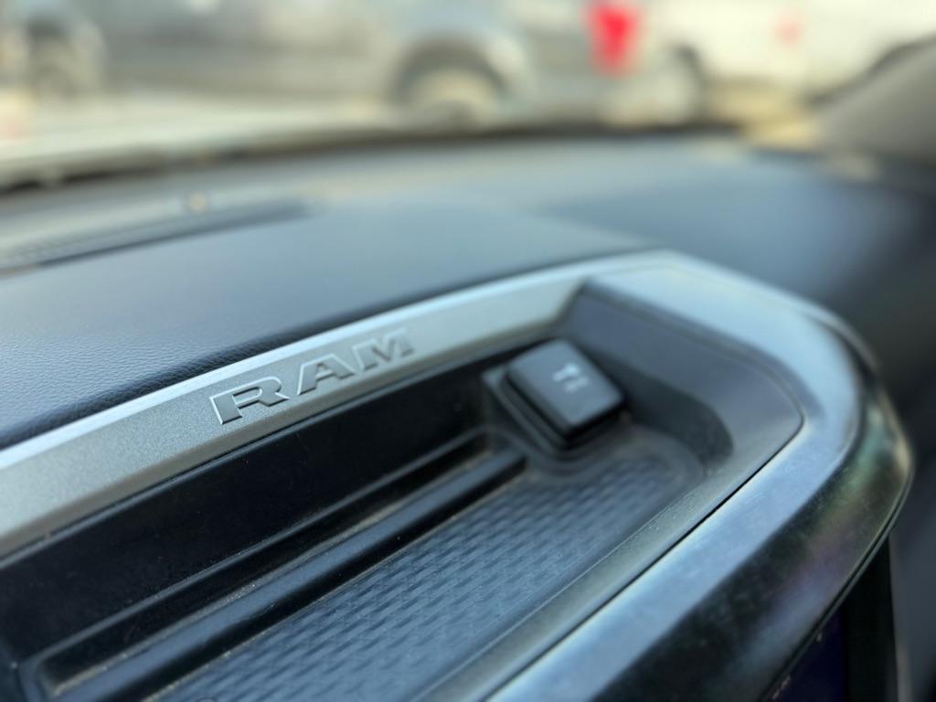 RAM 1500 Big Horn/Lone Star 4x4 Crew Cab 6'4" Box 2019