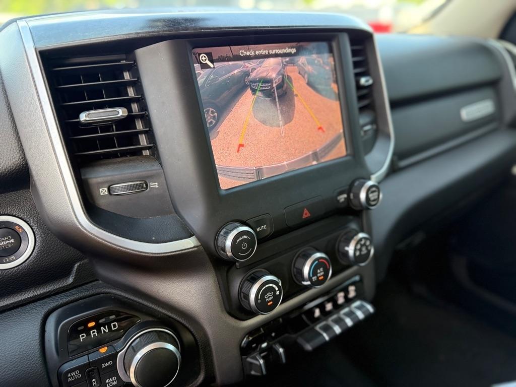 RAM 1500 Big Horn/Lone Star 4x4 Crew Cab 6'4" Box 2019