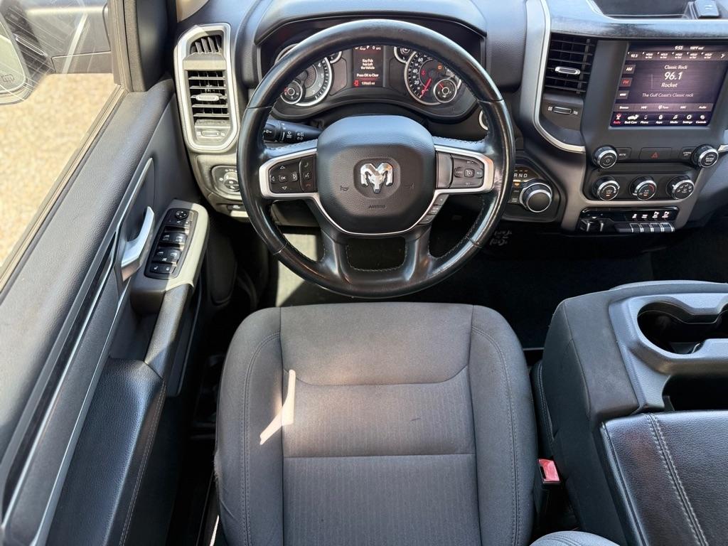 RAM 1500 Big Horn/Lone Star 4x4 Crew Cab 6'4" Box 2019