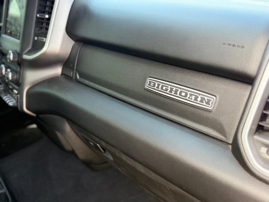 RAM 1500 Big Horn/Lone Star 4x4 Crew Cab 6'4" Box 2019