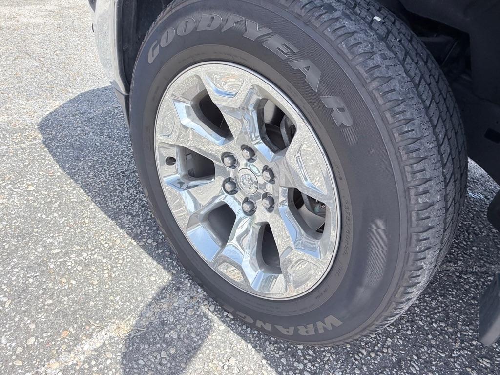 RAM 1500 Big Horn/Lone Star 4x4 Crew Cab 6'4" Box 2019