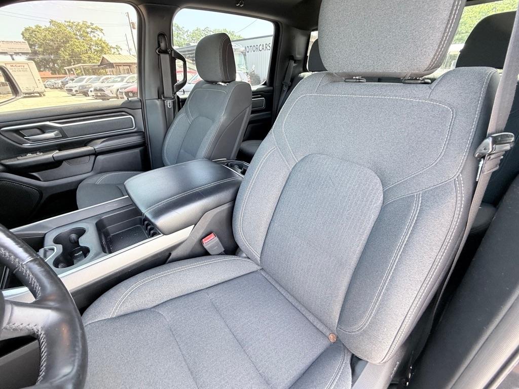 RAM 1500 Big Horn/Lone Star 4x4 Crew Cab 6'4" Box 2019