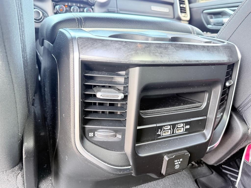 RAM 1500 Big Horn/Lone Star 4x4 Crew Cab 6'4" Box 2019