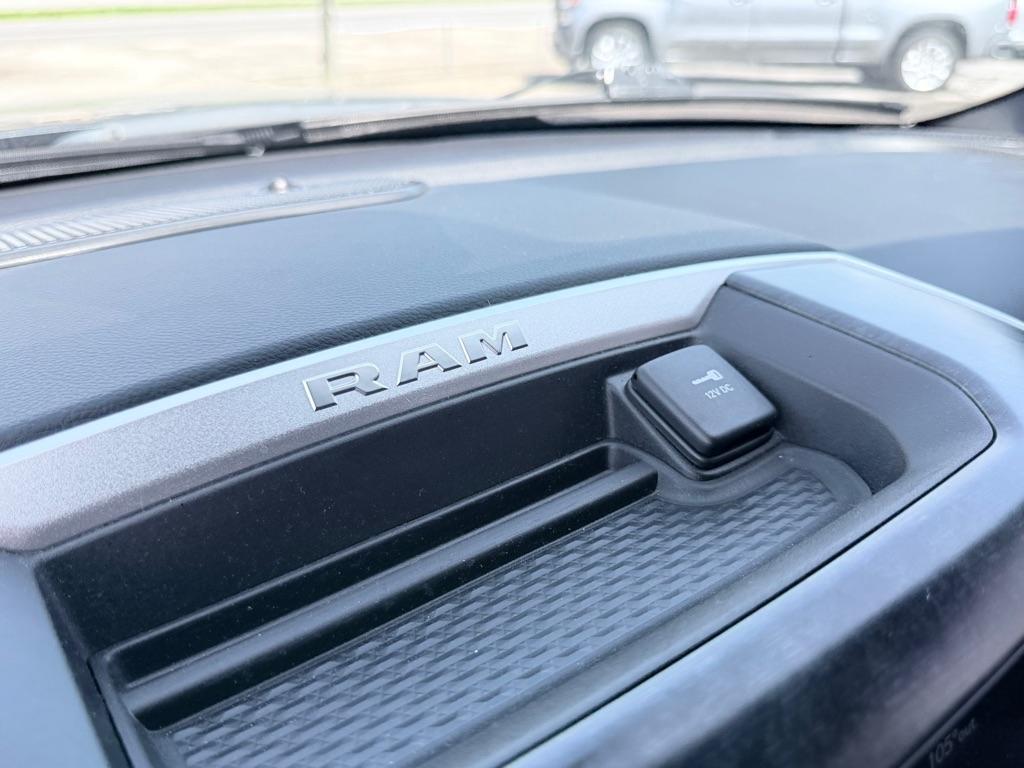 RAM 1500 Big Horn/Lone Star 4x4 Crew Cab 6'4" Box 2019