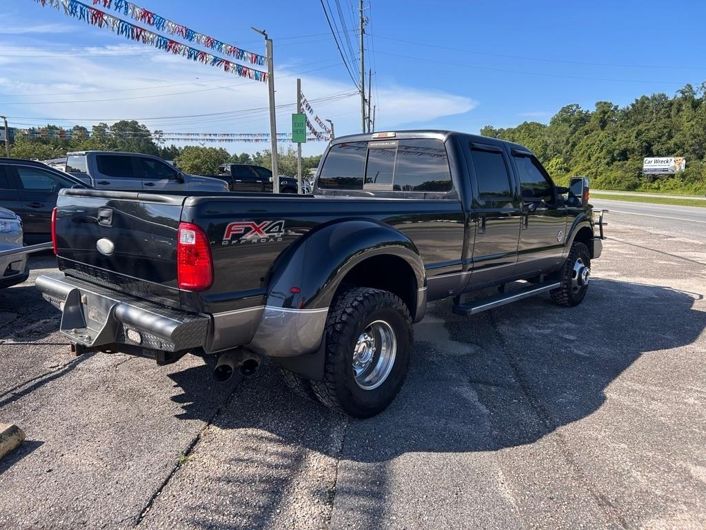 Ford Super Duty F-350 DRW 4WD Crew Cab 172" King Ranch 2012