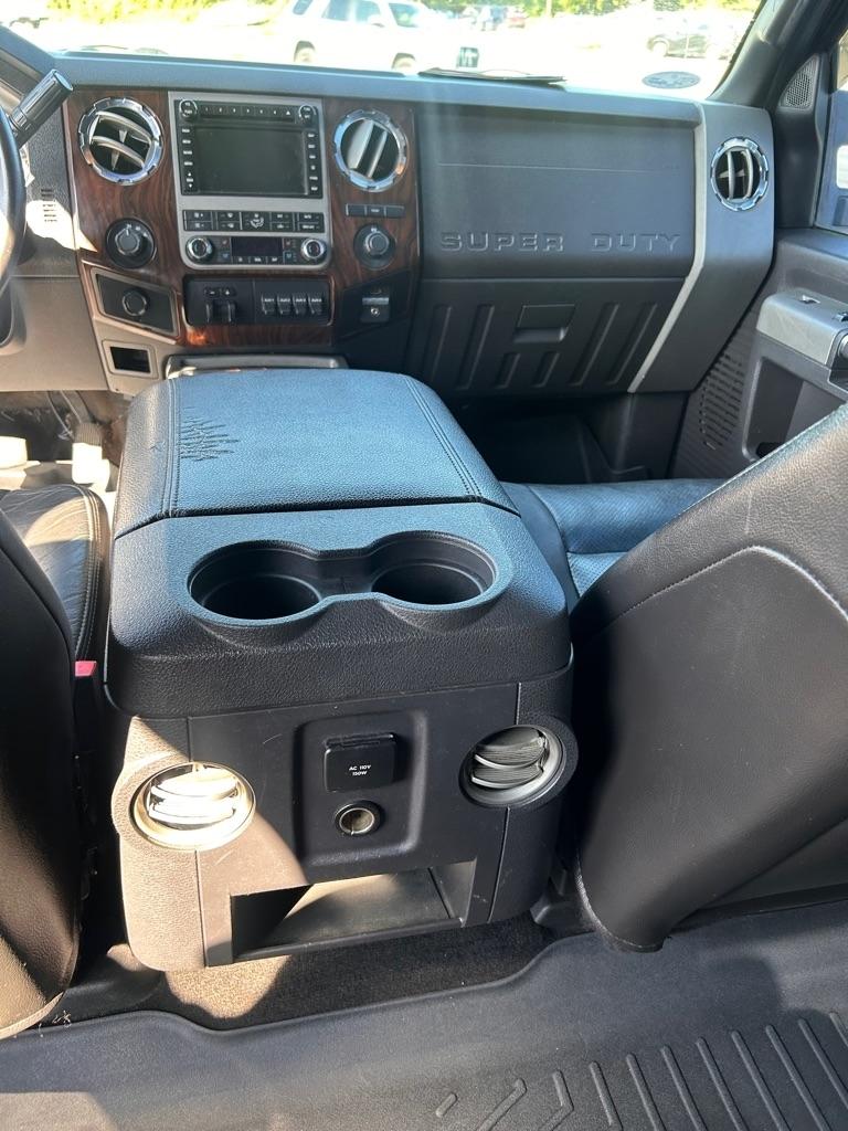 Ford Super Duty F-350 DRW 4WD Crew Cab 172" King Ranch 2012