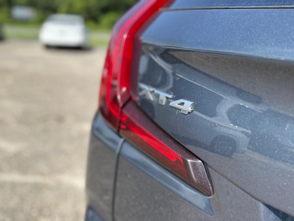 Cadillac XT4 FWD 4dr Luxury 2019