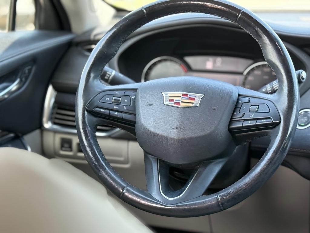 Cadillac XT4 FWD 4dr Luxury 2019