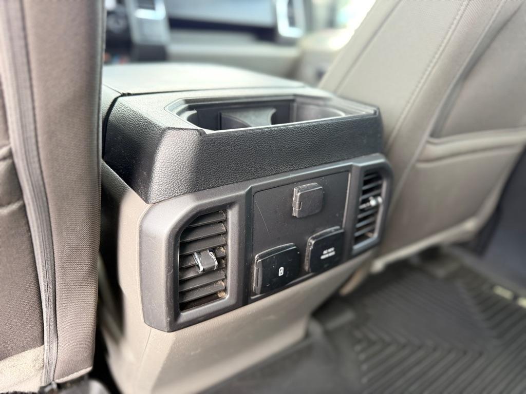 Ford F-150 XLT SuperCrew Short Bed 4WD 2019
