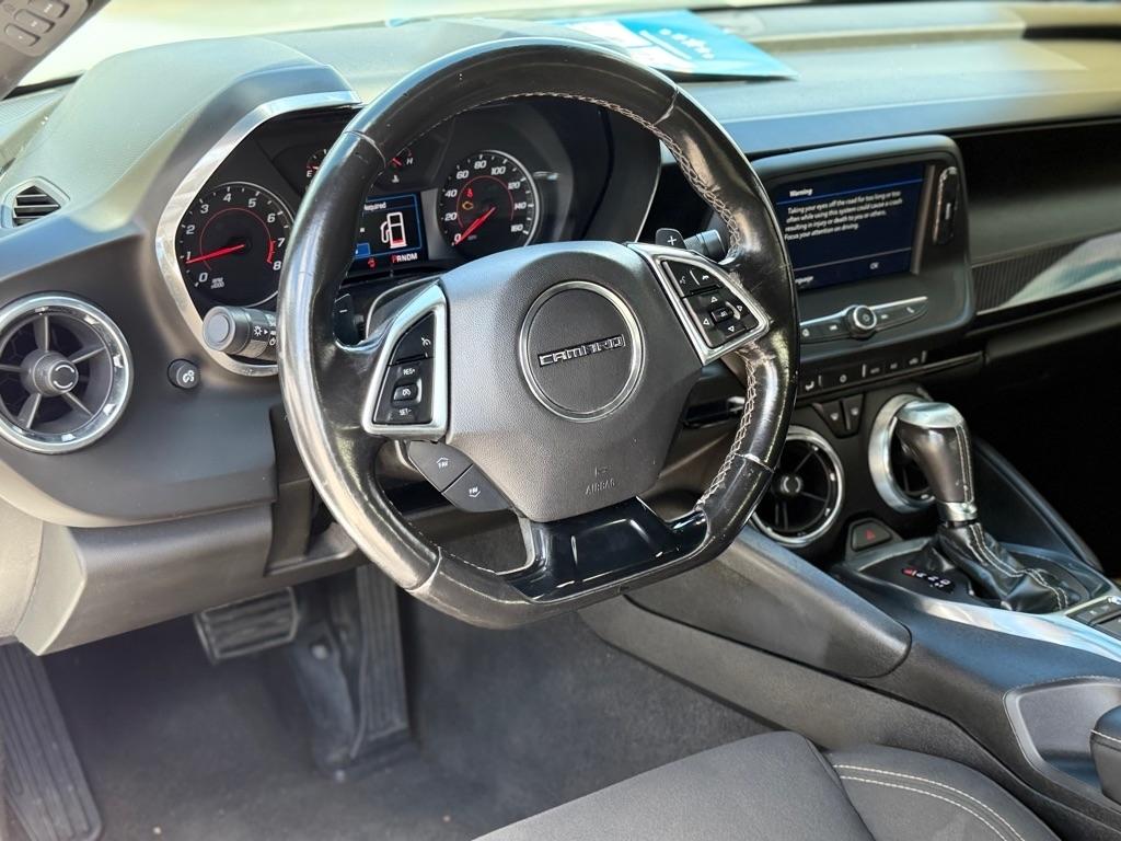 Chevrolet Camaro 2dr Conv 1LT 2019