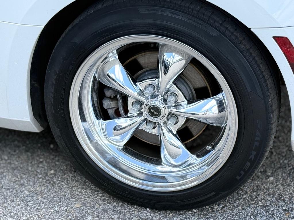 Chevrolet Camaro 2dr Conv 1LT 2019