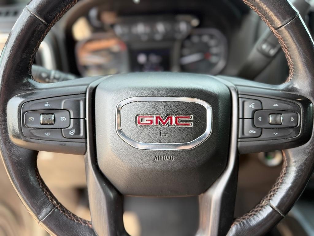 GMC Sierra 1500 4WD Crew Cab 147" AT4 2020