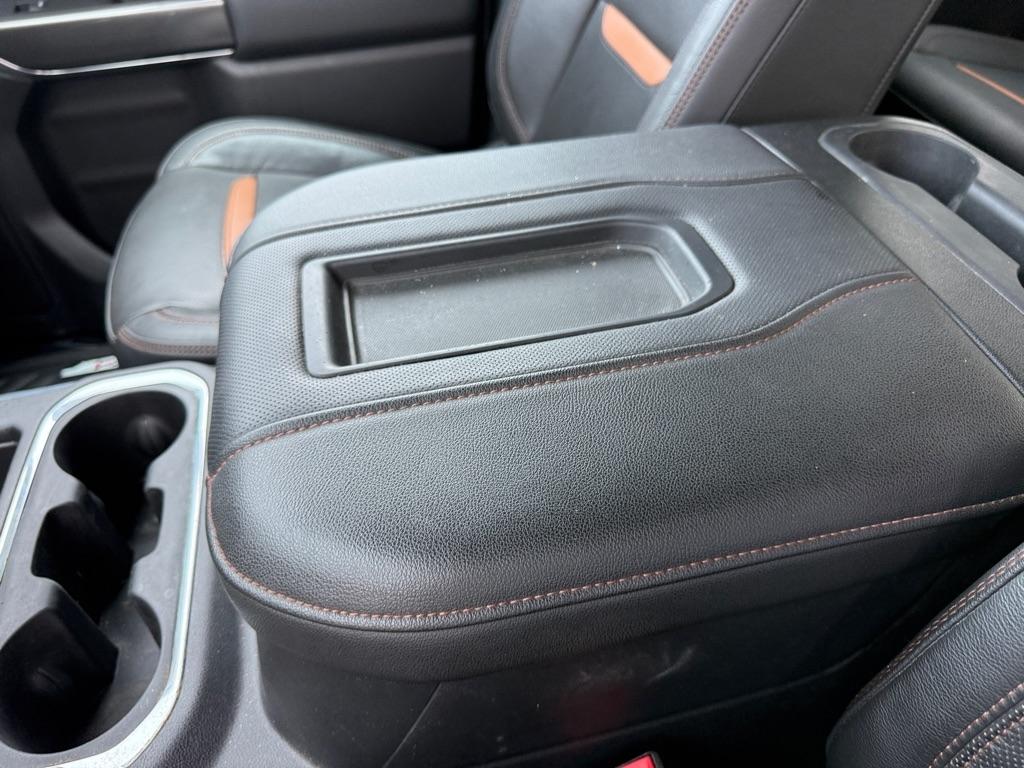 GMC Sierra 1500 4WD Crew Cab 147" AT4 2020