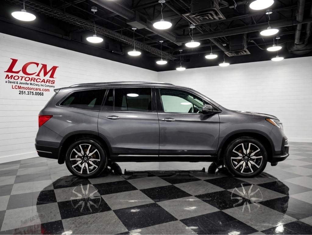 Honda Pilot Touring 7-Passenger 2WD 2020