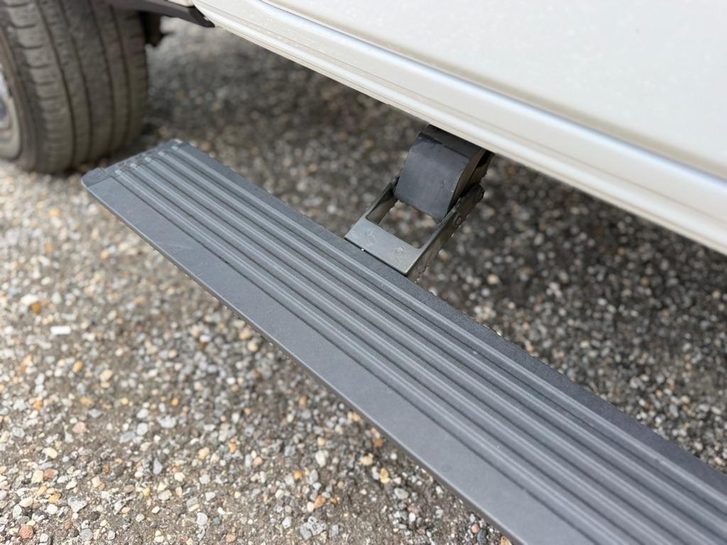 RAM 1500 Big Horn 4x2 Crew Cab 5'7" Box 2020