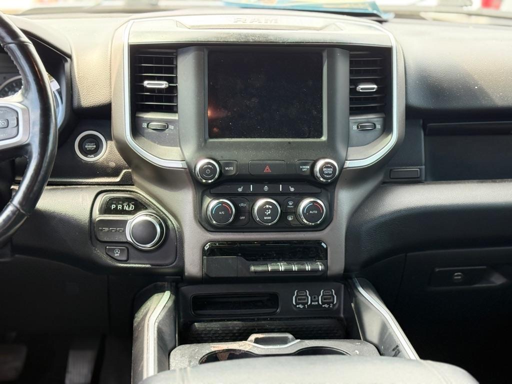 RAM 1500 Big Horn 4x2 Crew Cab 5'7" Box 2020