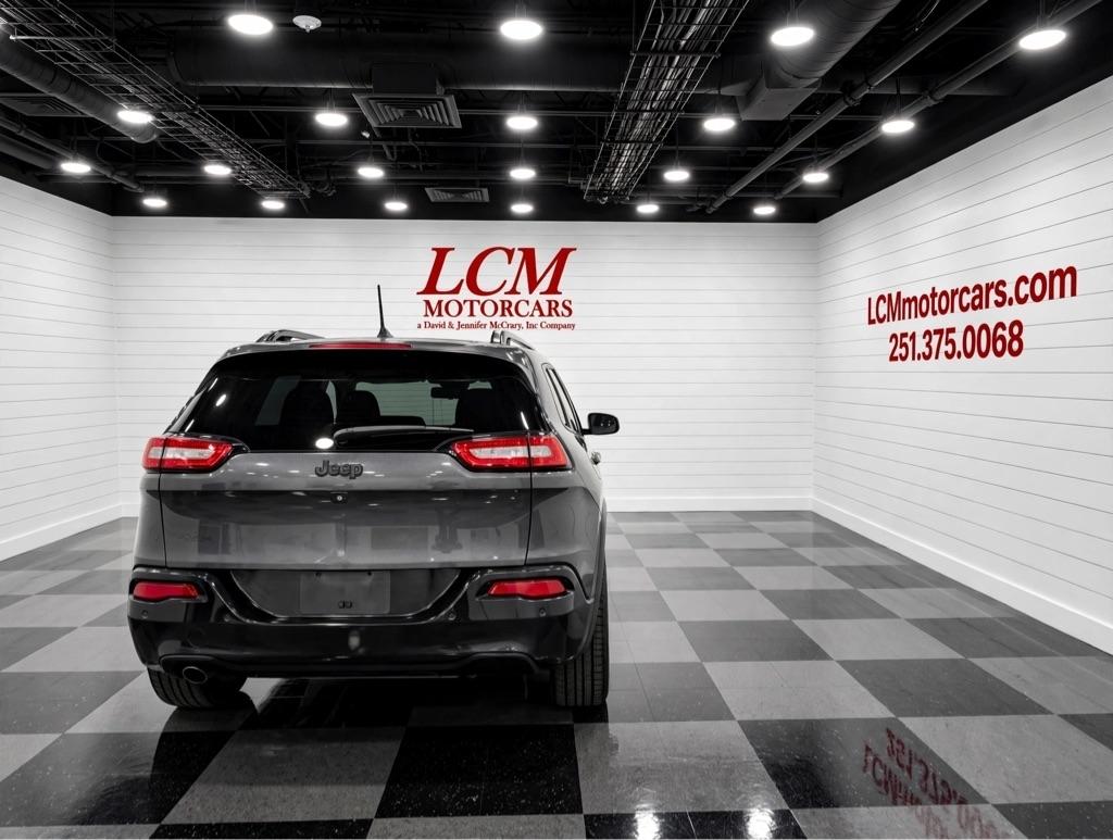 Jeep Cherokee Latitude Tech Connect FWD 2018