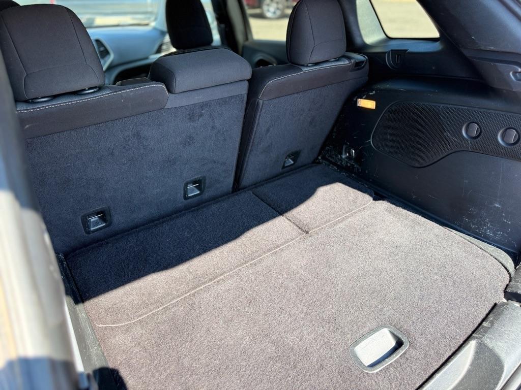 Jeep Cherokee Latitude Tech Connect FWD 2018