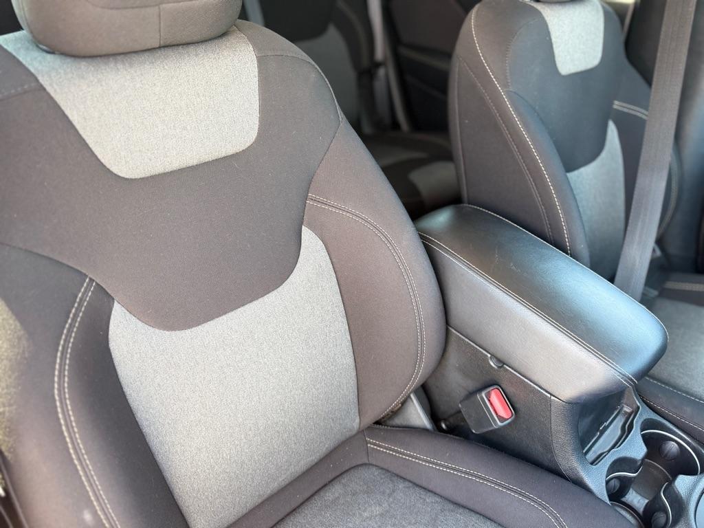 Jeep Cherokee Latitude Tech Connect FWD 2018