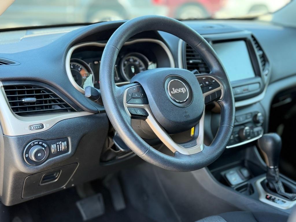 Jeep Cherokee Latitude Tech Connect FWD 2018