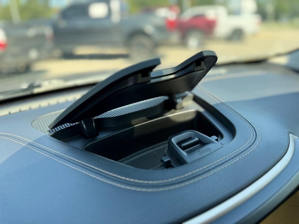 Jeep Cherokee Latitude Tech Connect FWD 2018