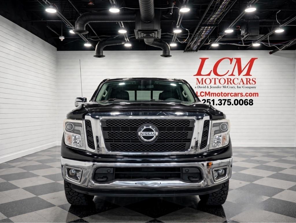 Nissan Titan 4x2 Crew Cab SV 2019