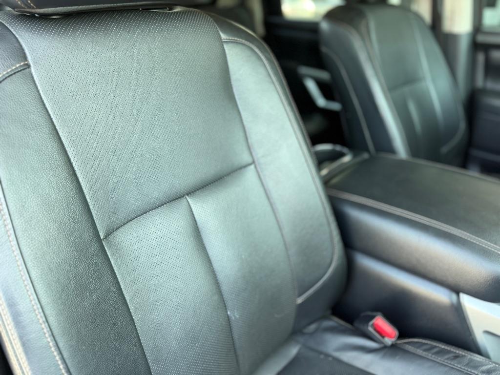 Nissan Titan 4x2 Crew Cab SV 2019