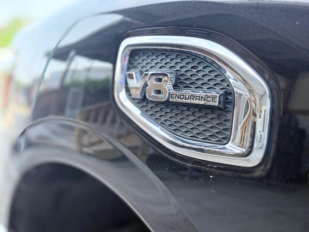 Nissan Titan 4x2 Crew Cab SV 2019
