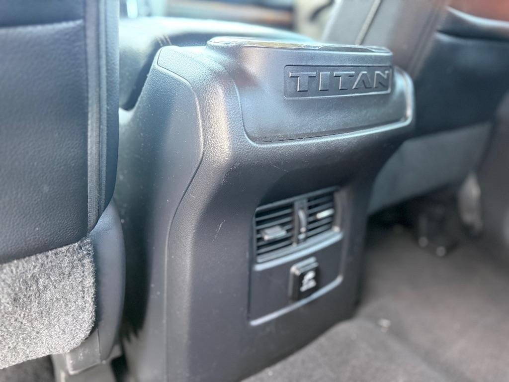 Nissan Titan 4x2 Crew Cab SV 2019