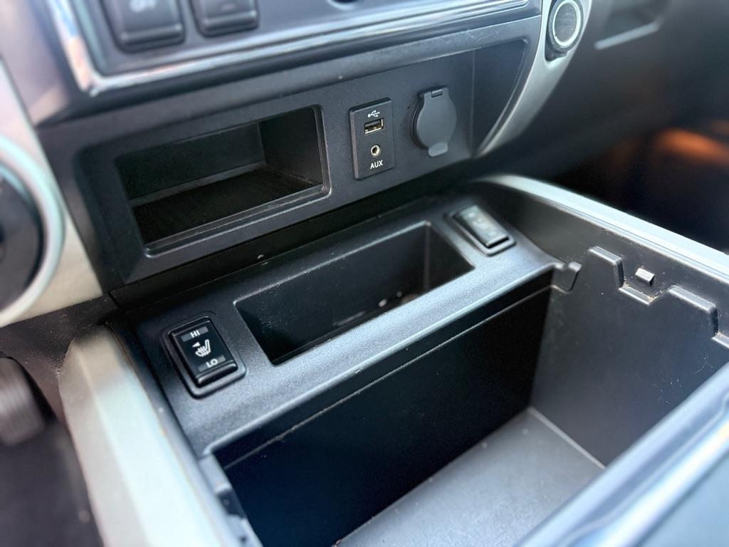 Nissan Titan 4x2 Crew Cab SV 2019