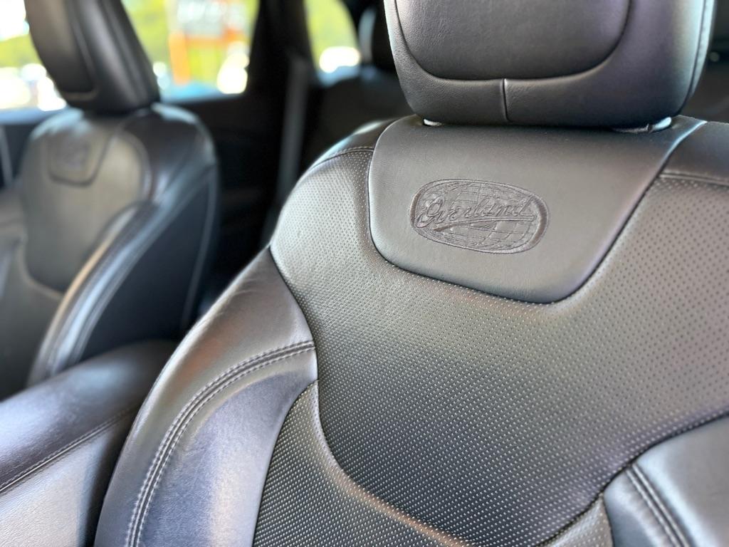 Jeep Cherokee 4WD 4dr Overland 2016