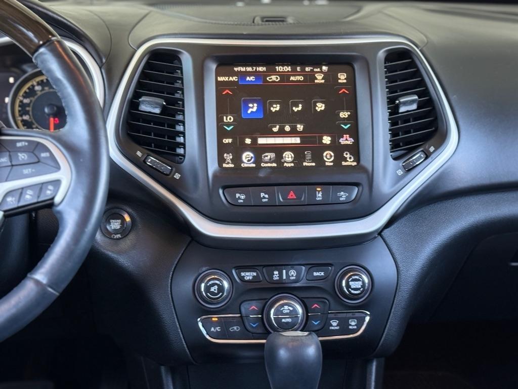 Jeep Cherokee 4WD 4dr Overland 2016