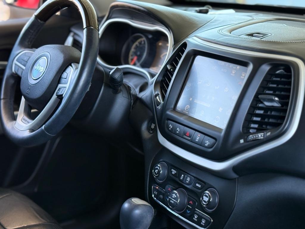 Jeep Cherokee 4WD 4dr Overland 2016