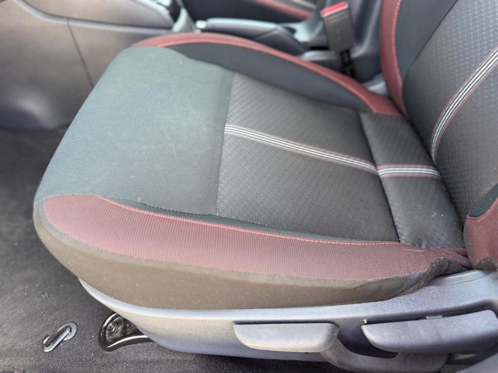 Nissan Versa SR CVT 2024