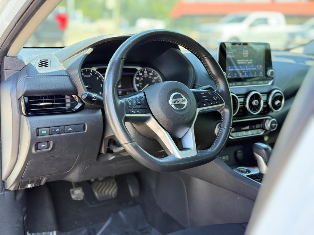 Nissan Sentra SV CVT 2021