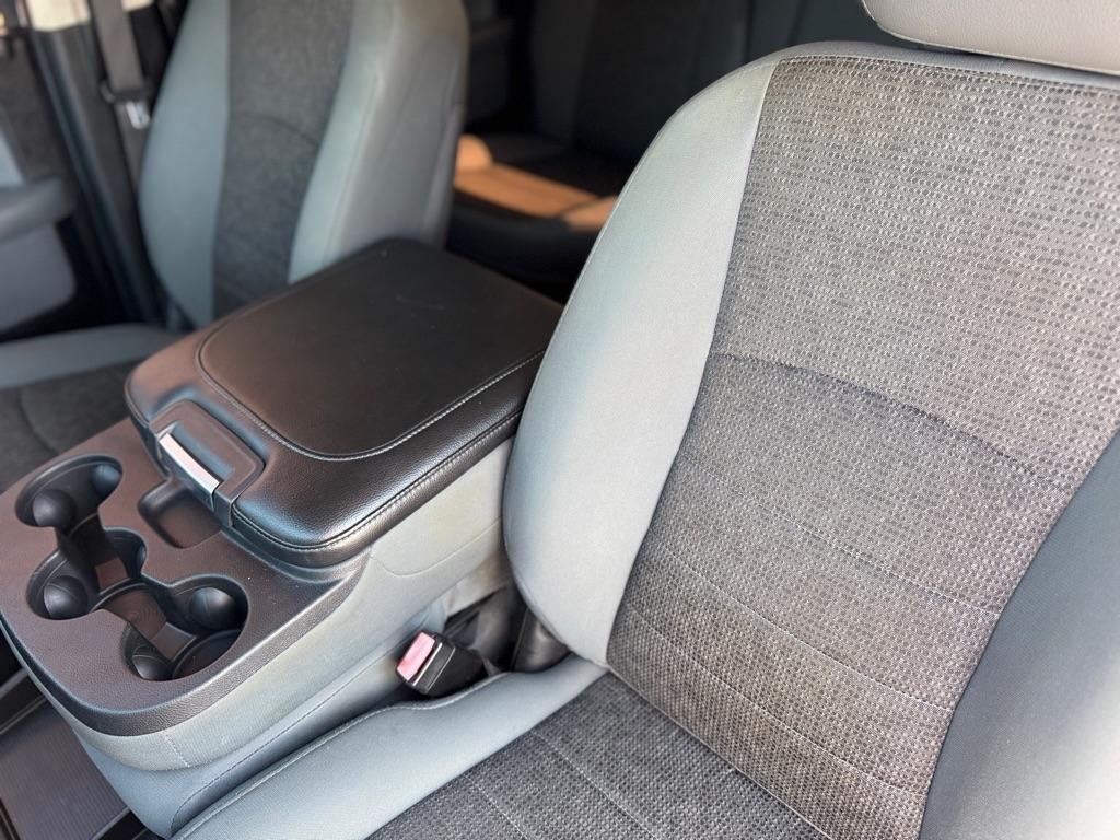 RAM 1500 Classic Big Horn 4x2 Crew Cab 6'4" Box 2019
