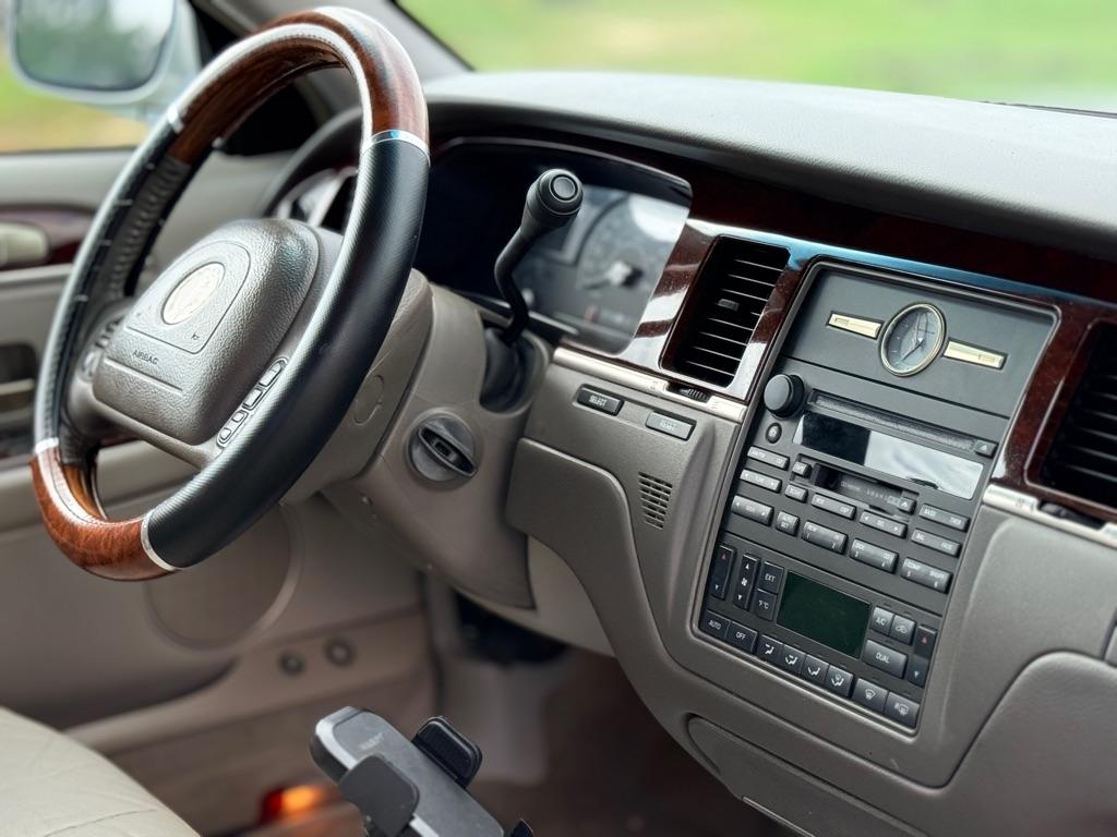 Lincoln Town Car 4dr Sdn Ultimate 2004