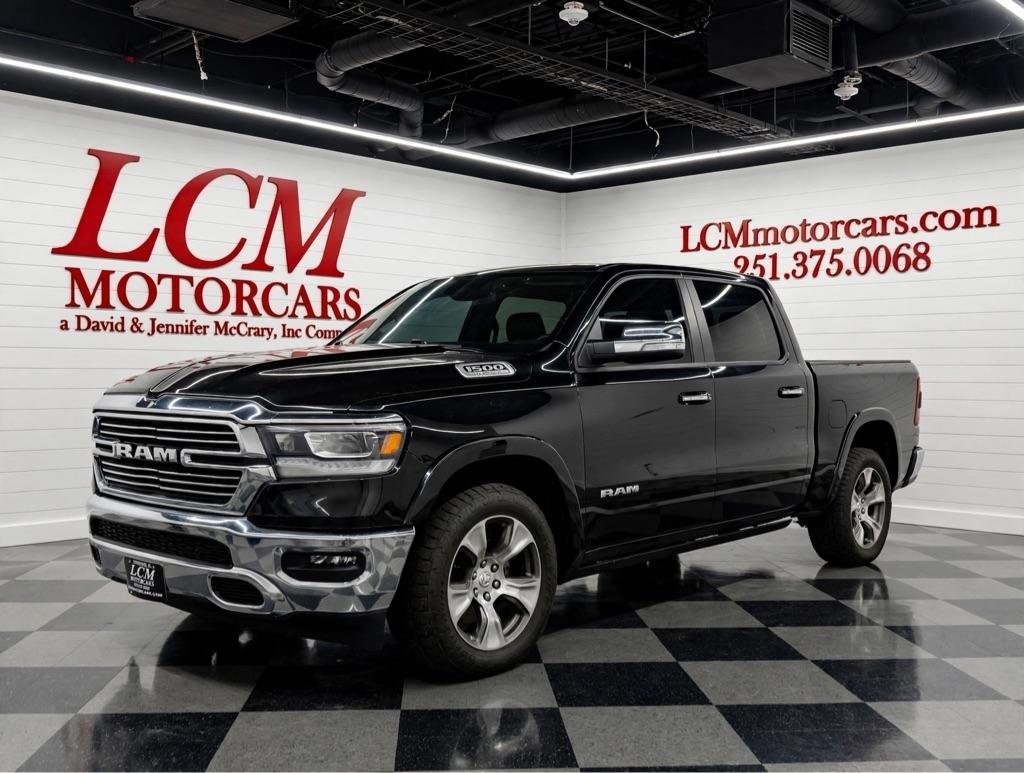 RAM 1500 Laramie 4x2 Crew Cab 5'7" Box 2021