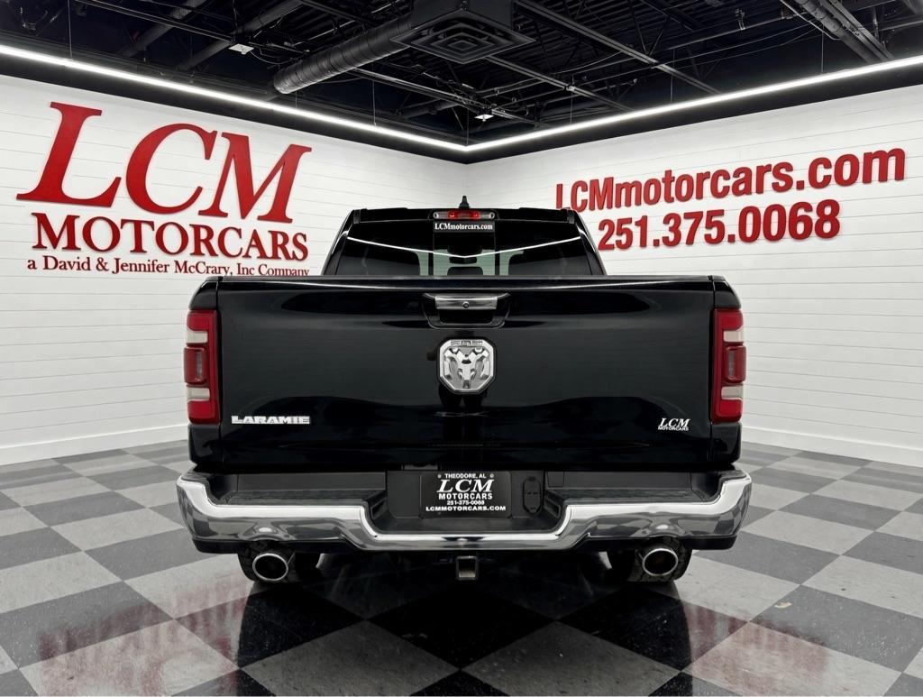 RAM 1500 Laramie 4x2 Crew Cab 5'7" Box 2021