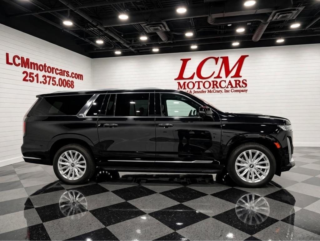 Cadillac Escalade ESV RWD 4dr Luxury 2023