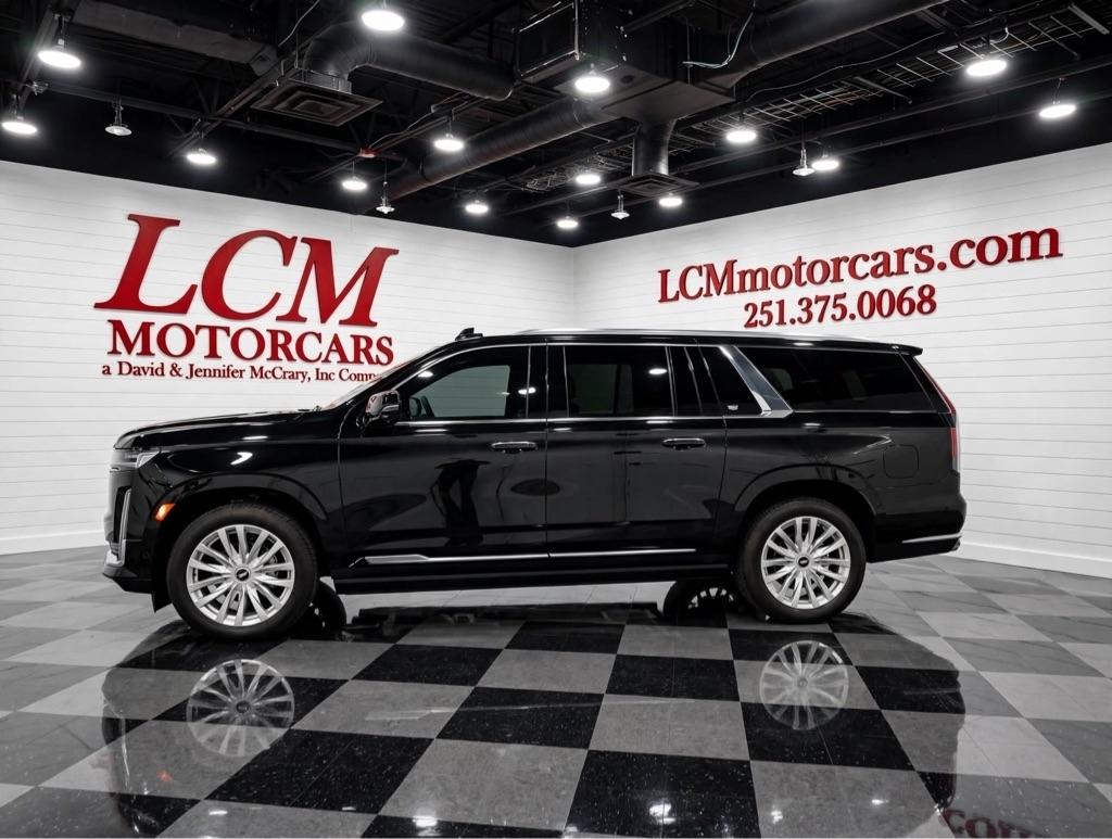Cadillac Escalade ESV RWD 4dr Luxury 2023