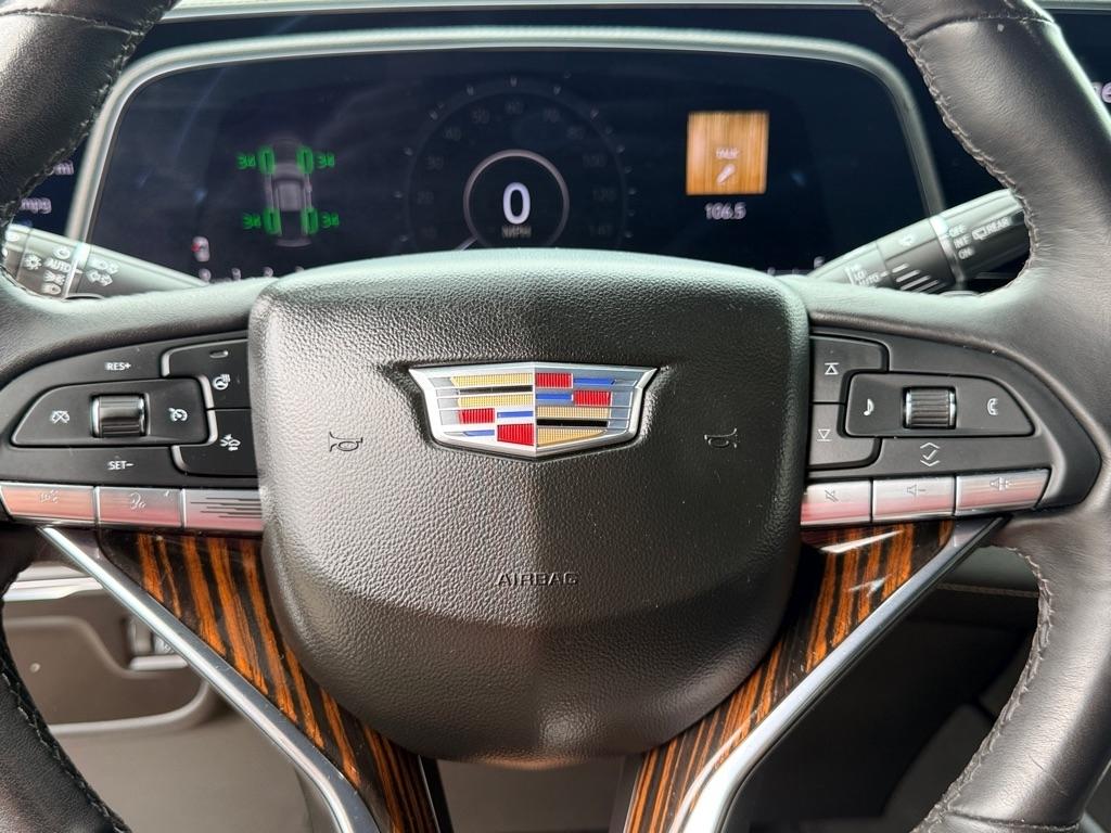 Cadillac Escalade ESV RWD 4dr Luxury 2023