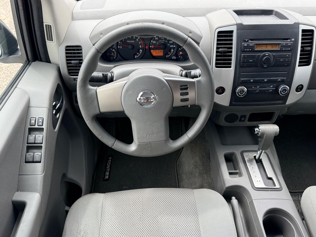 Nissan Frontier 2WD Crew Cab SWB Auto SE 2010