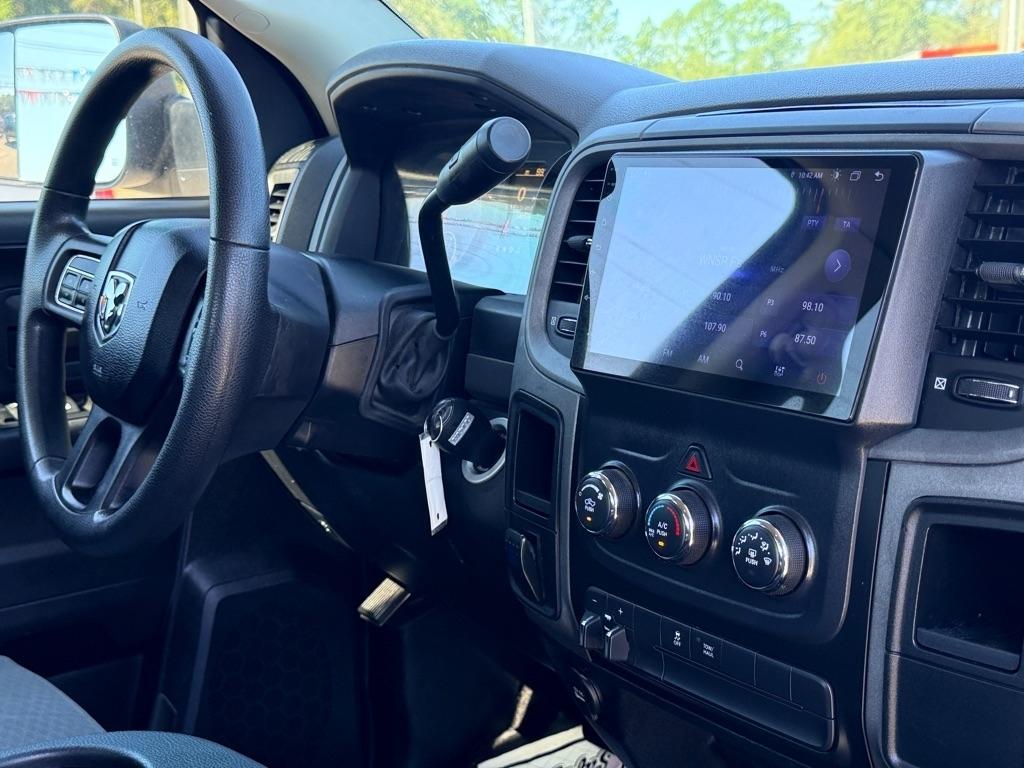 RAM 2500 4WD Crew Cab 149" Tradesman 2016