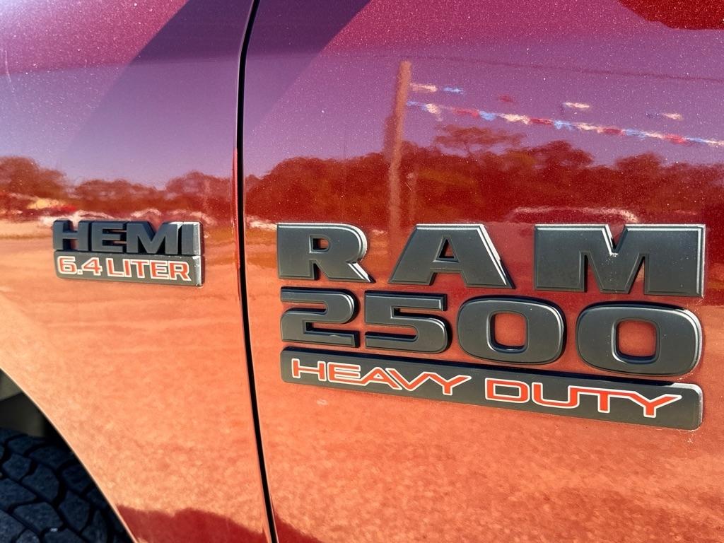 RAM 2500 4WD Crew Cab 149" Tradesman 2016