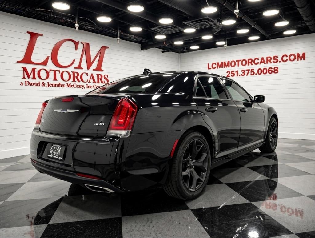 Chrysler 300 Touring RWD 2020