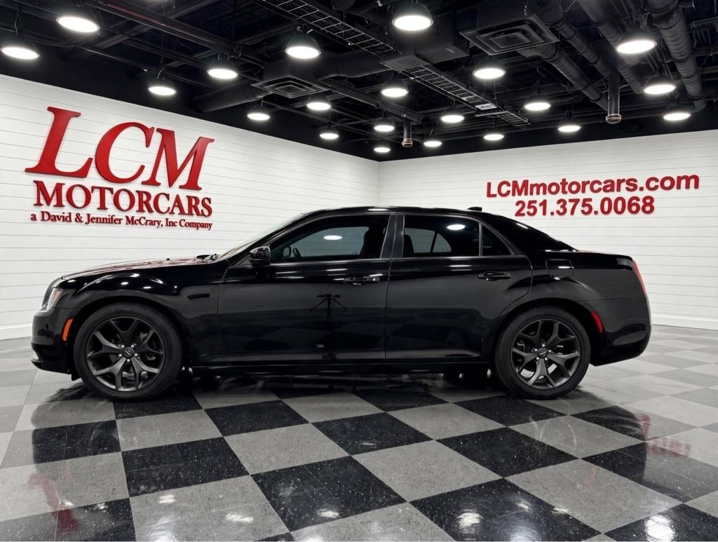 Chrysler 300 Touring RWD 2020