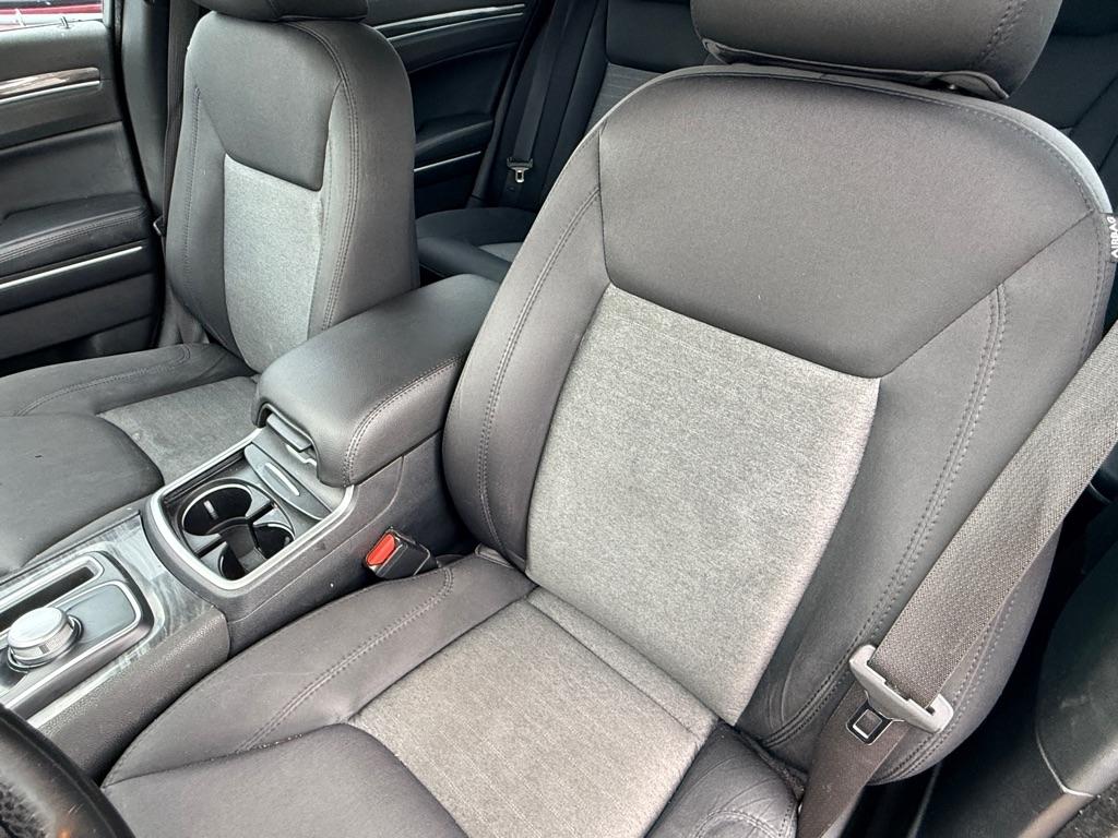 Chrysler 300 Touring RWD 2020