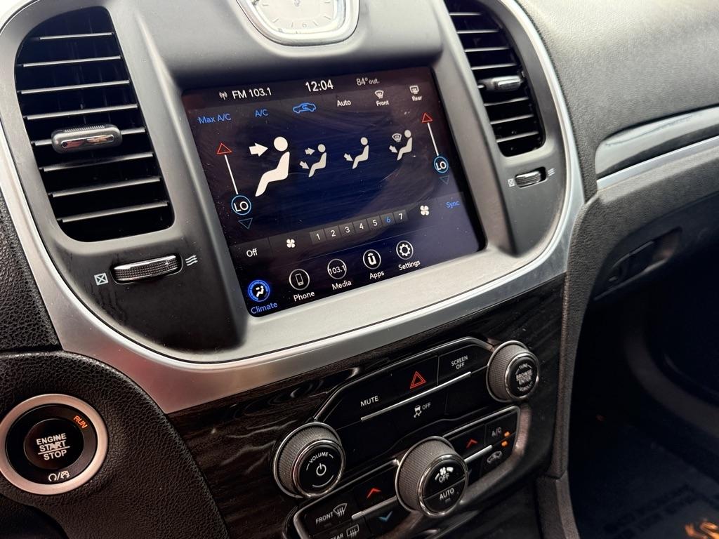 Chrysler 300 Touring RWD 2020