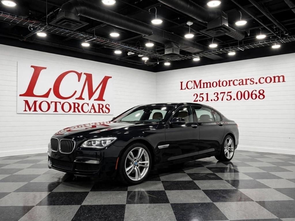 BMW 7 Series 4dr Sdn 740Li RWD 2015